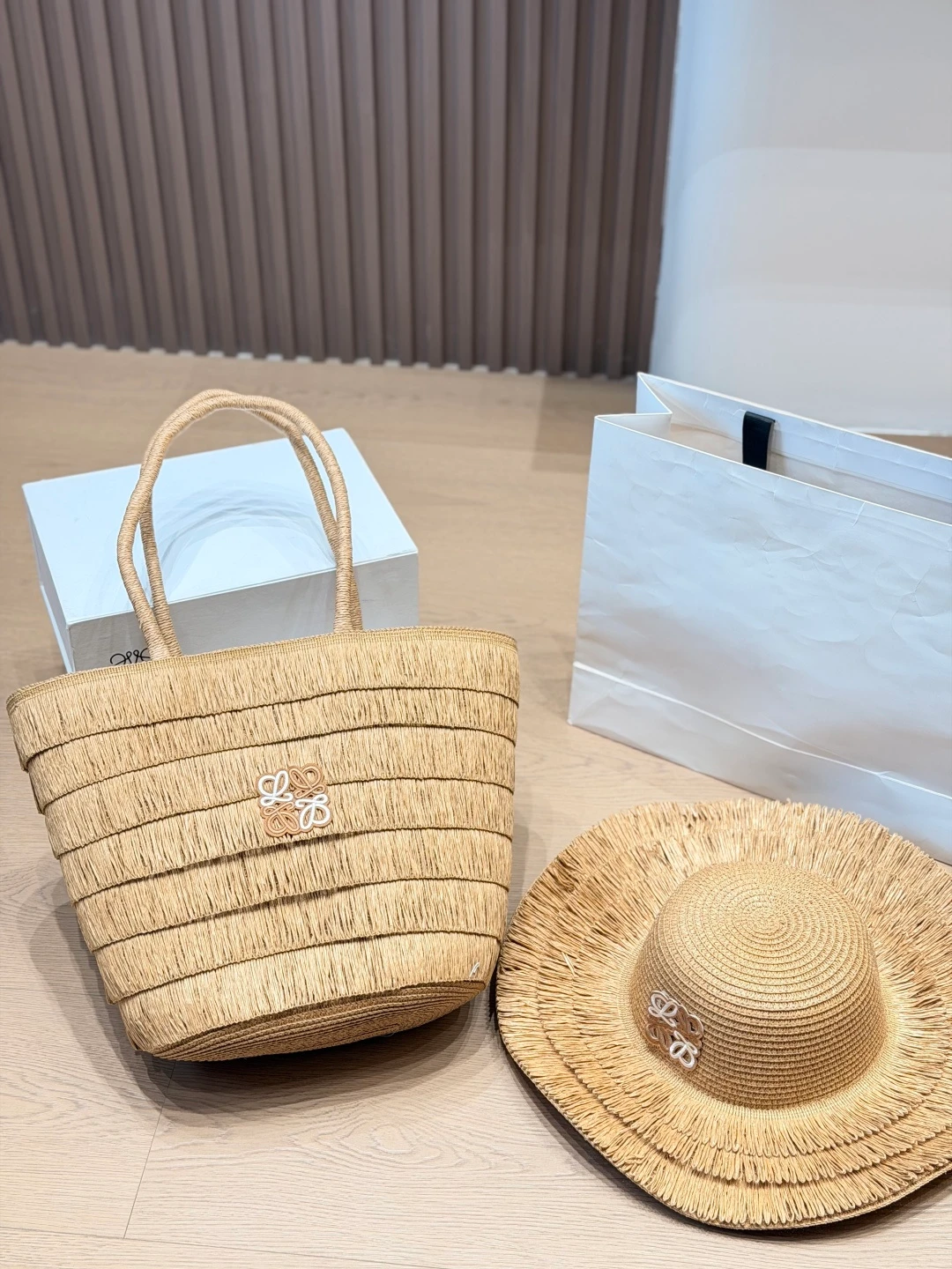 LM-BAG-1495