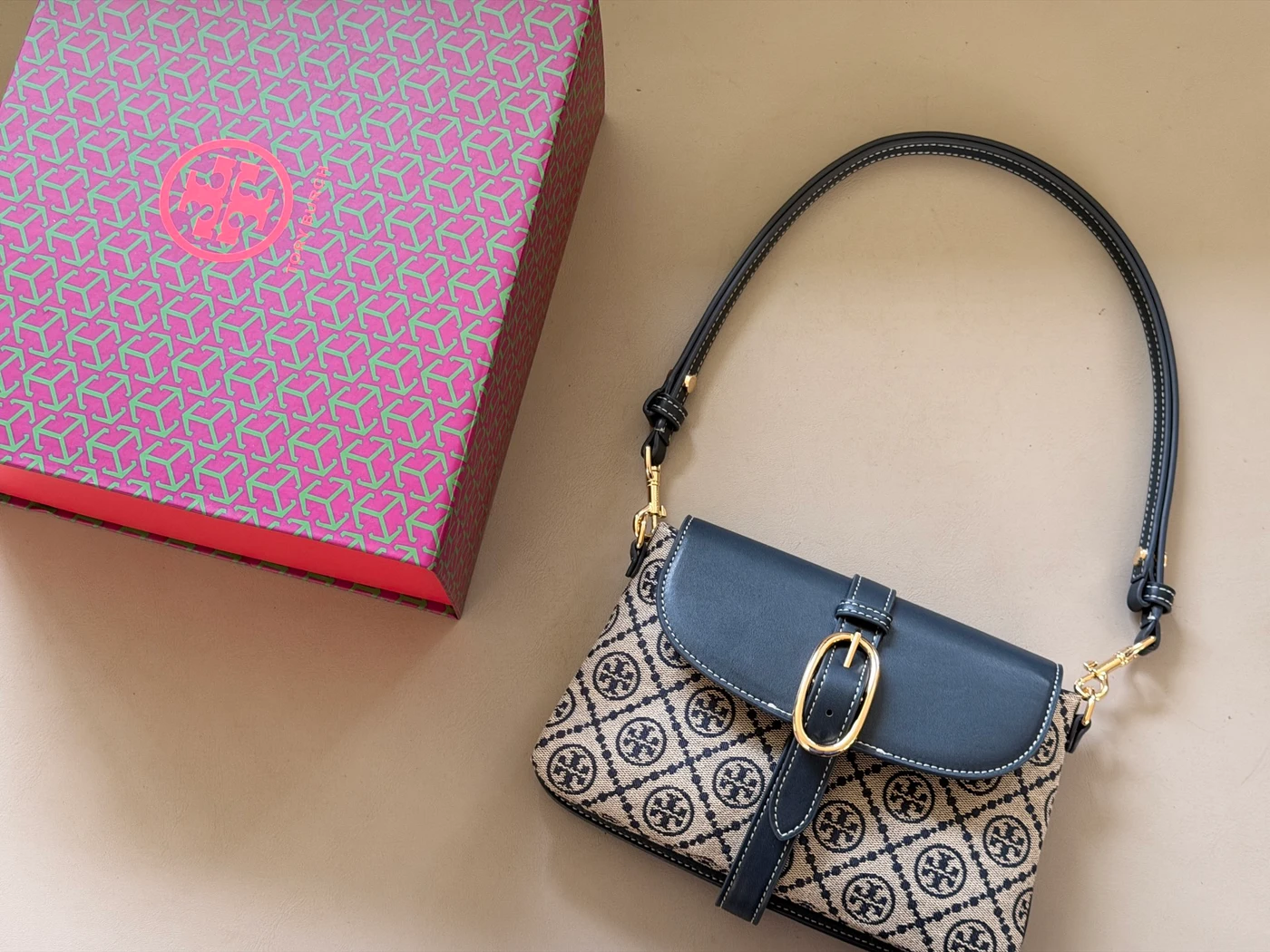 LM-BAG-1549